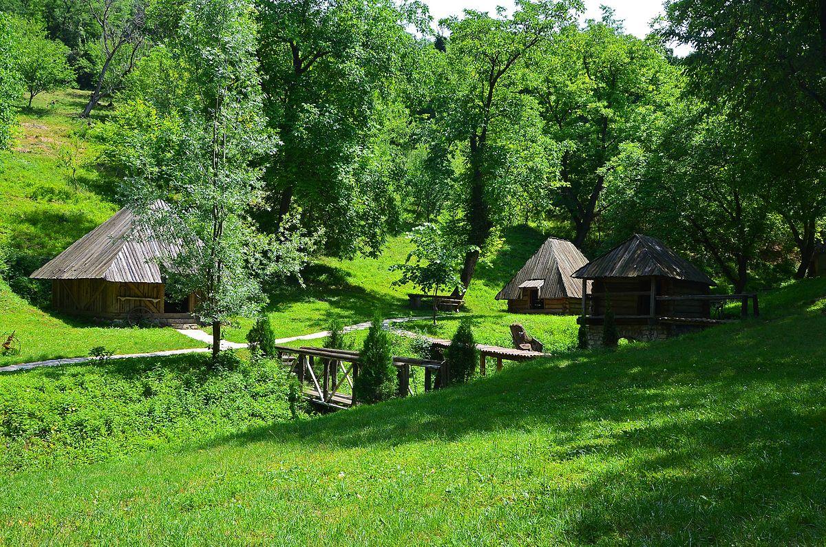 Nacionalni_park_Fruška_gora_02